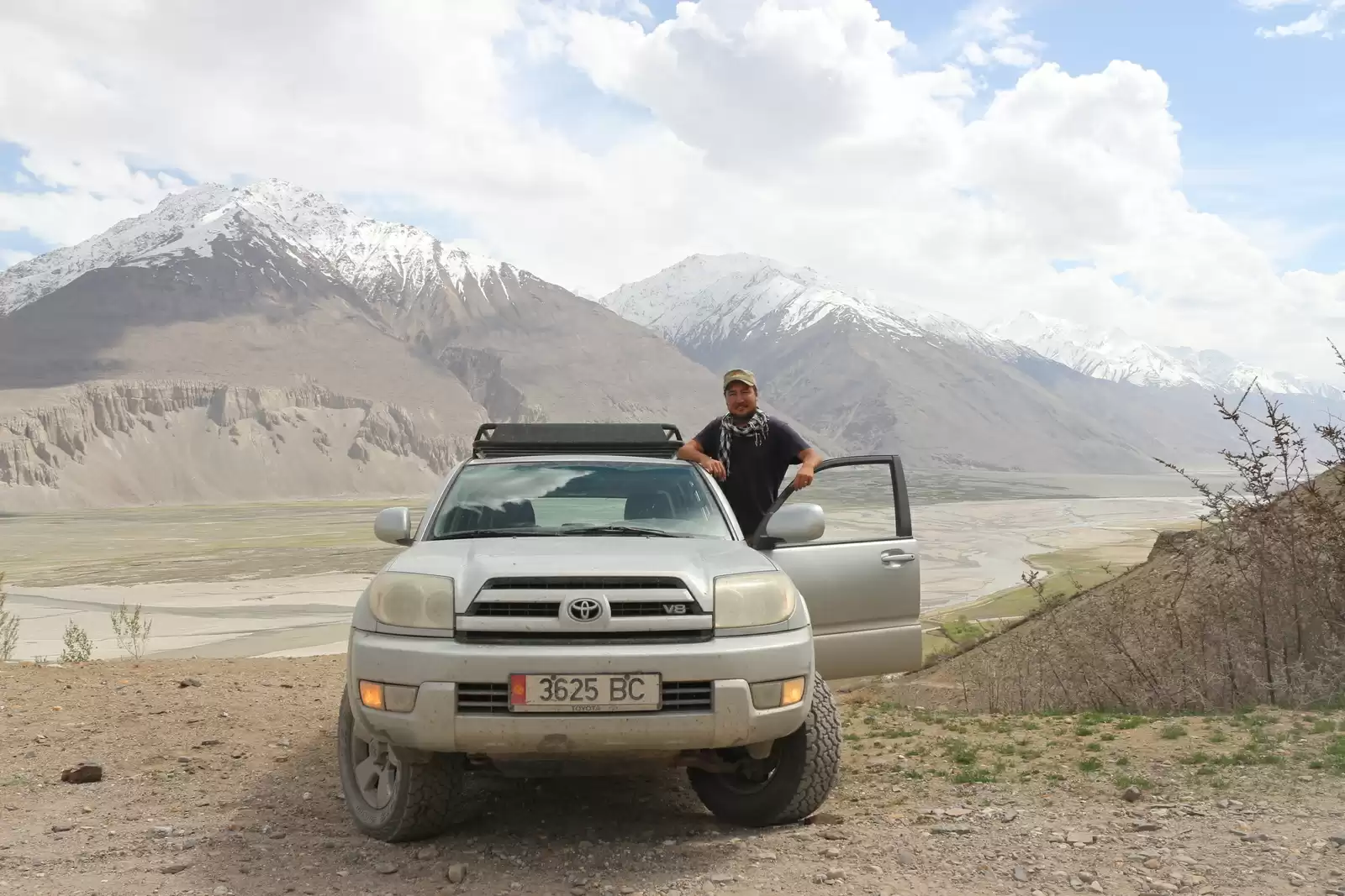 How to Self-drive the Pamir Highway