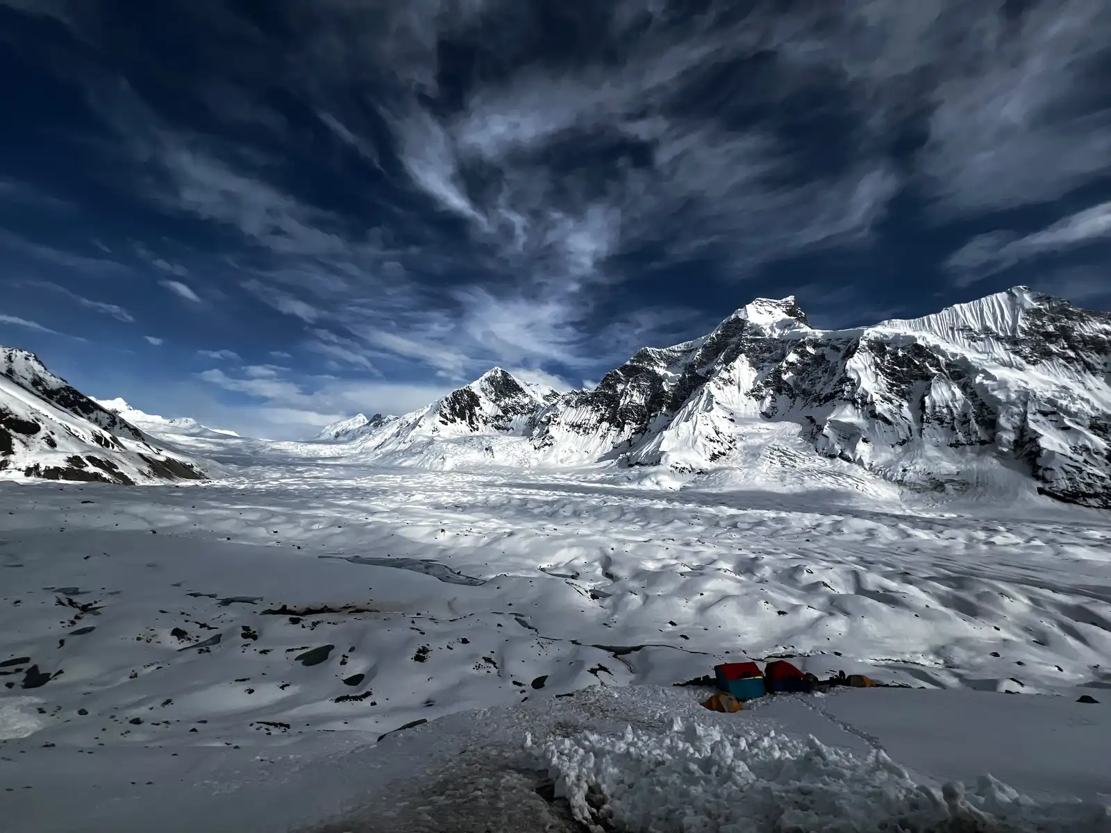 Pakistan: Where the World's Highest Peaks Meet the Ultimate Adventure