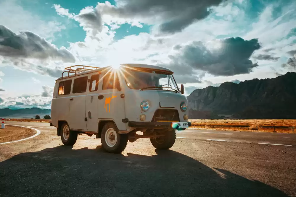 UAZ 4X4: The Off-road Beast to travel in Mongolia