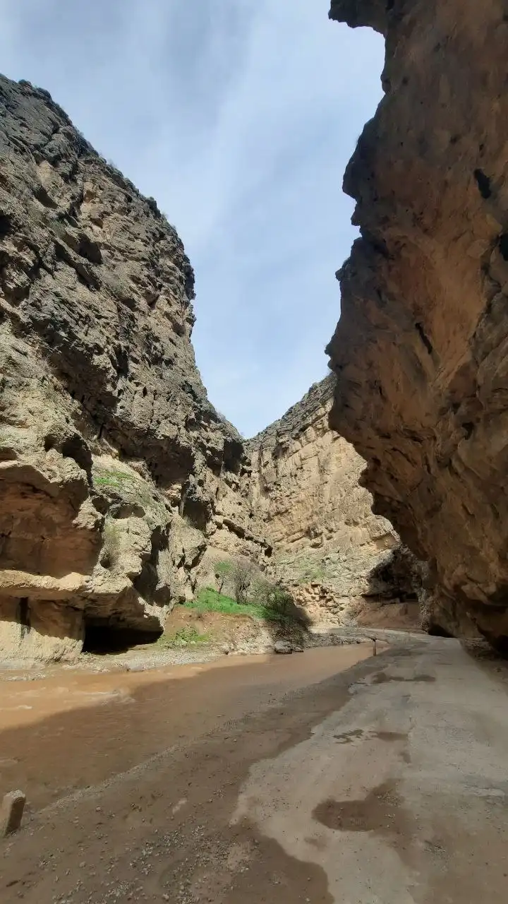 The Gates Of Darband: Into The Heart Of The Canyons