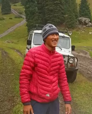 Adil