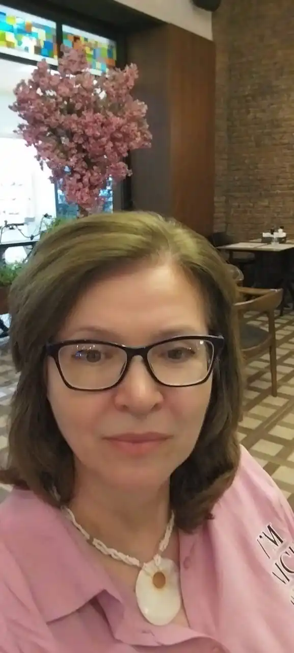 Ayna