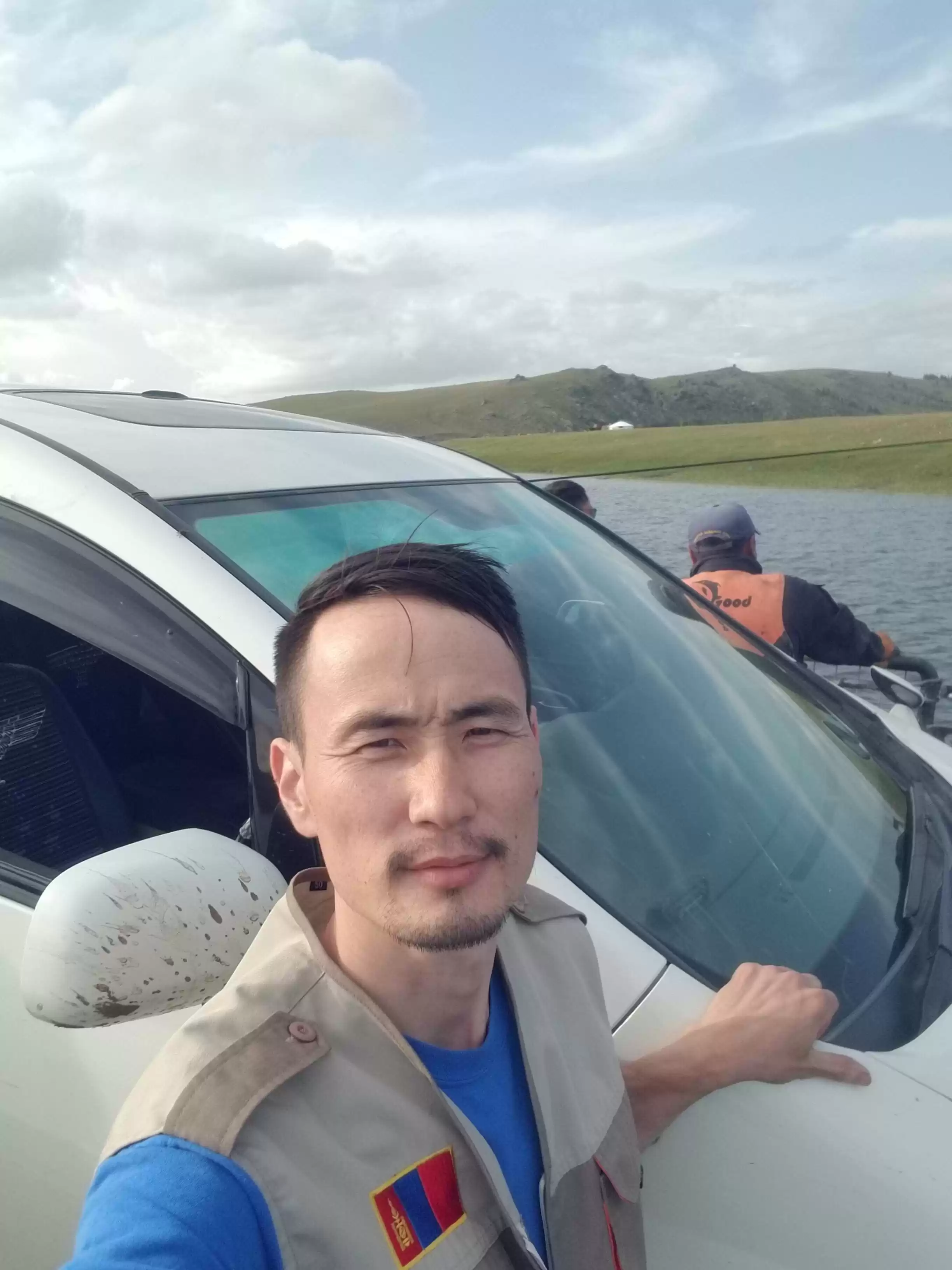 Bayarkhuu