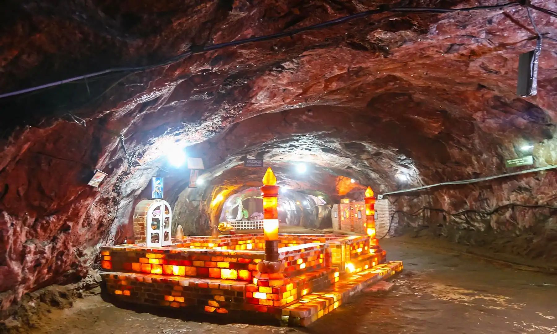 1 Day Tour To Khewra Salt Mines & Katas Raj Temple