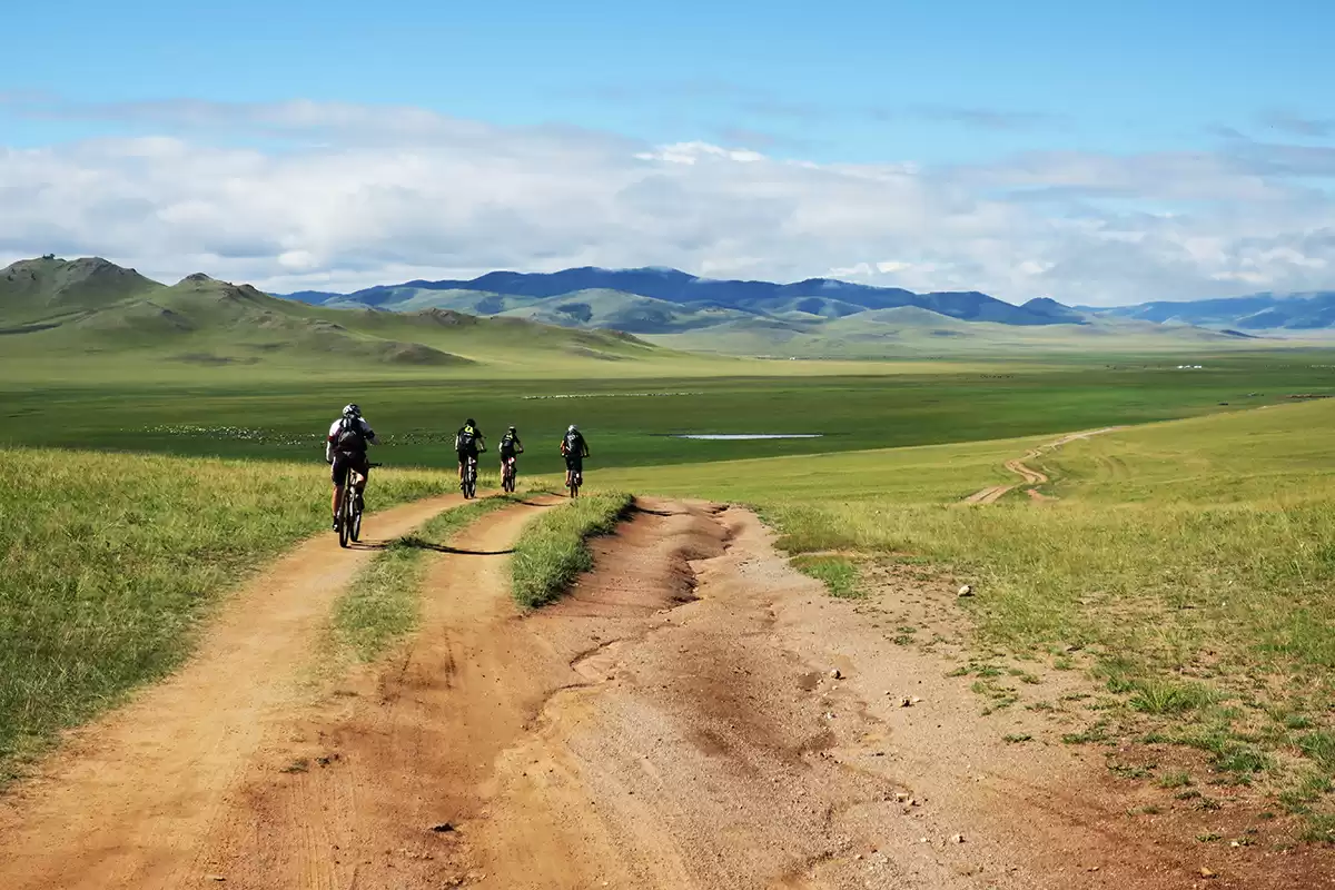 4-Day Mongolian Hiking Cycling Horseback Riding Tour