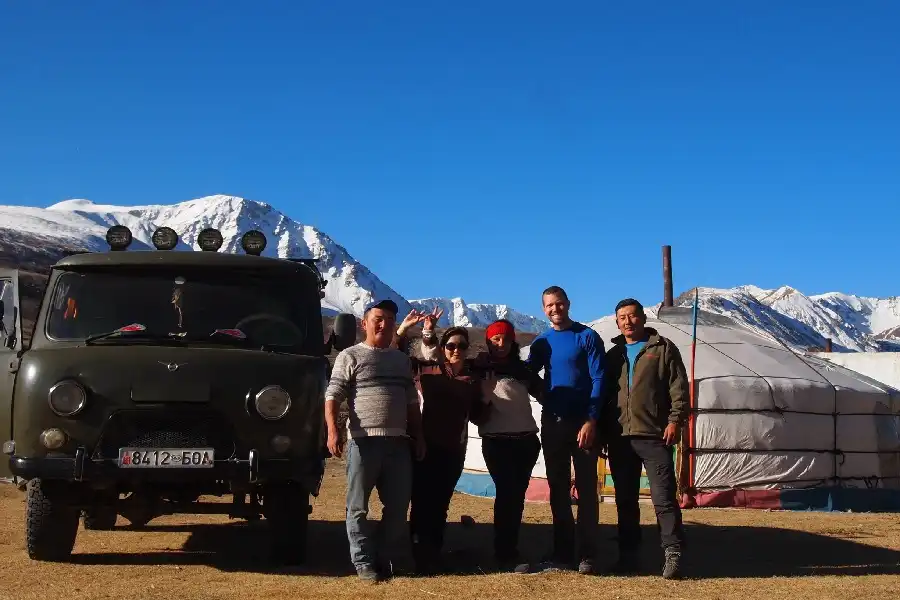 Adventure Trekking In Altai Tavan Bogd Np