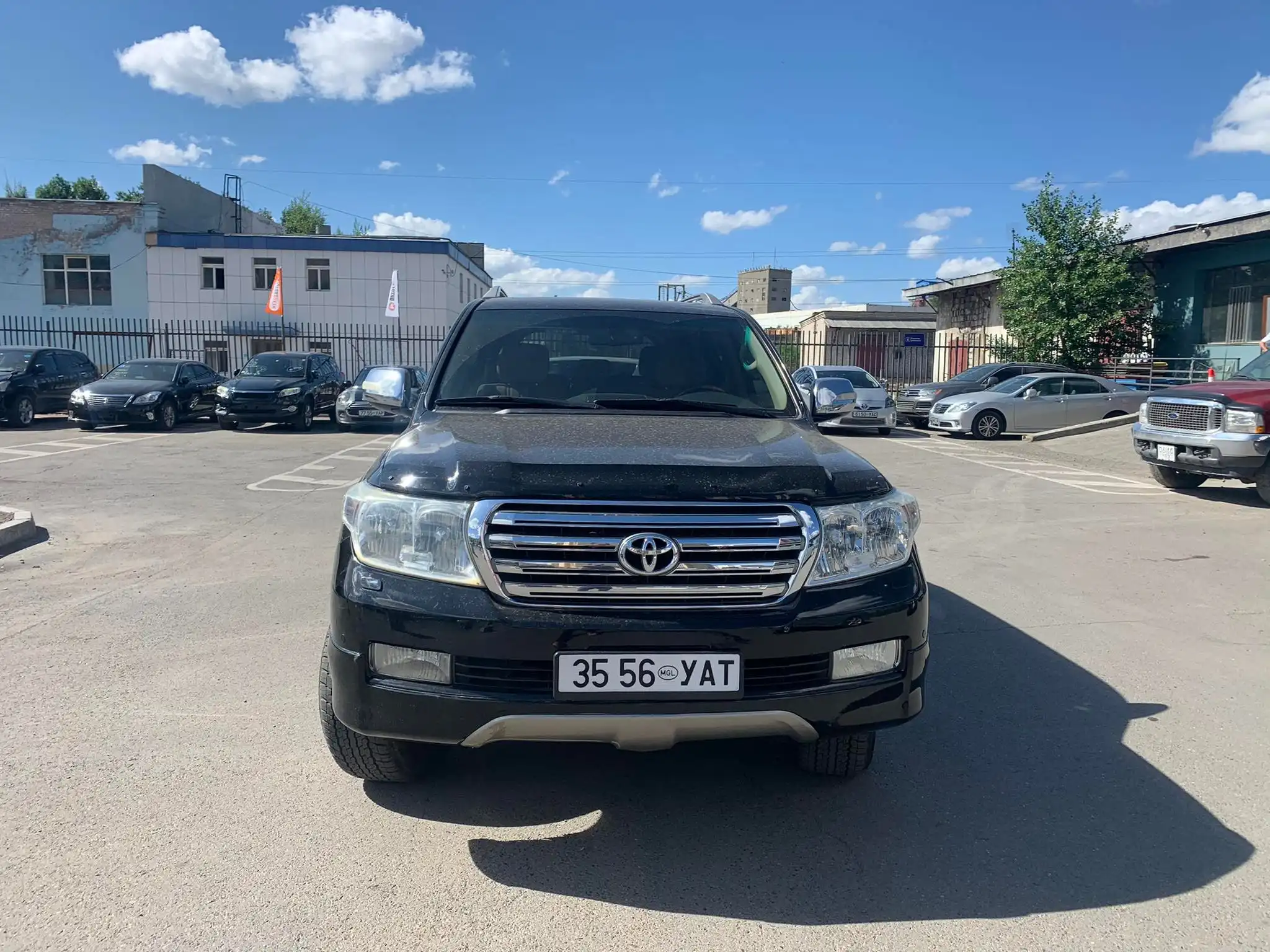 Rent A Landcruiser 200 - 2011 In Mongolia
