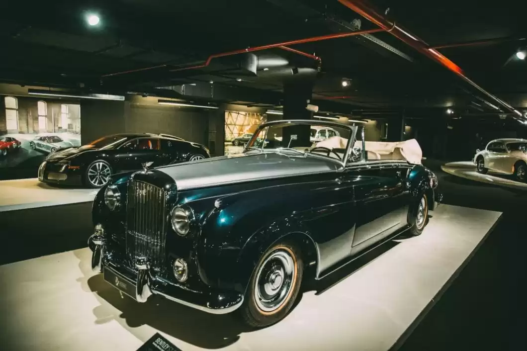 Baku Classic Cars Tours
