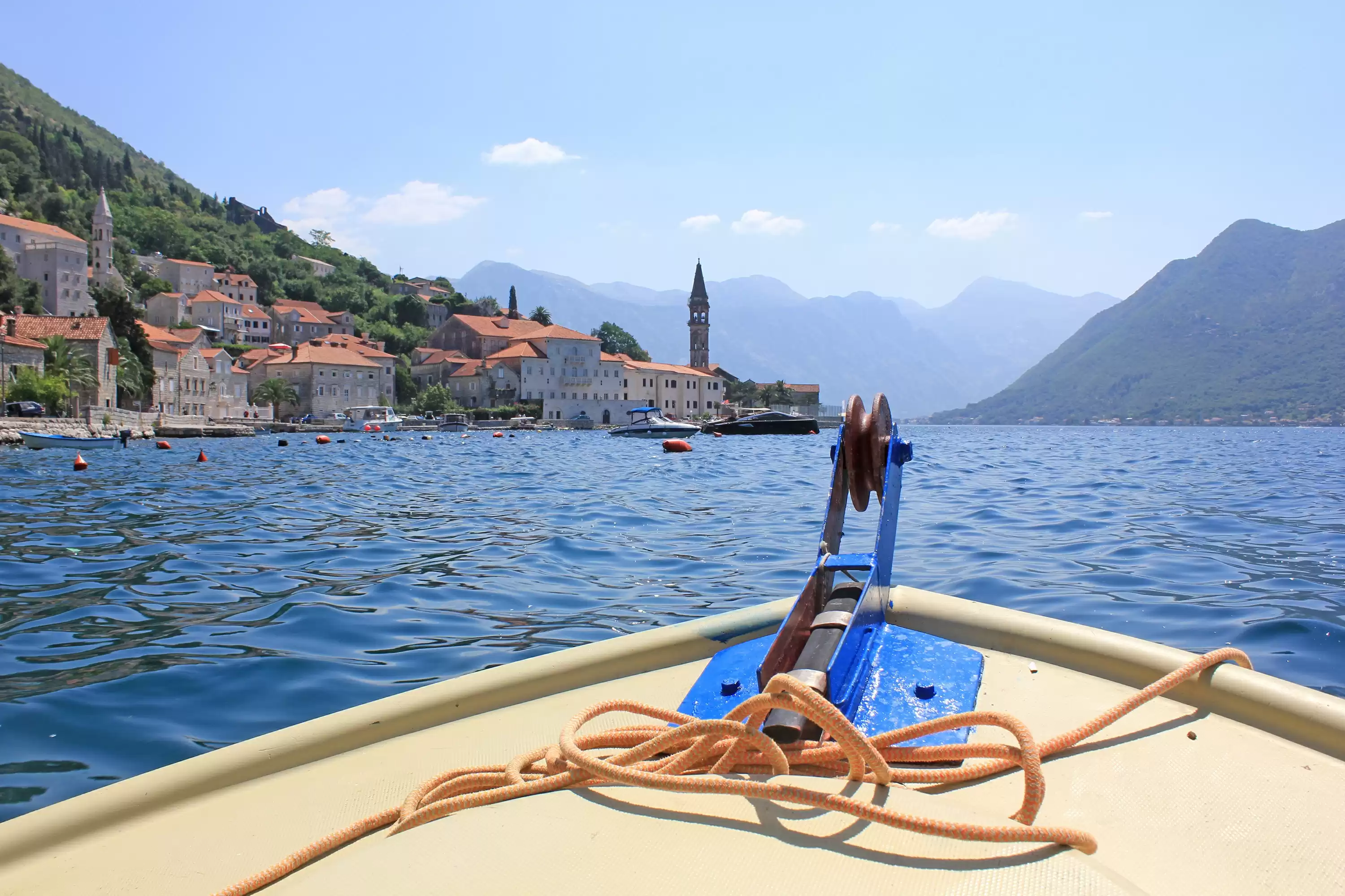 Boka Bay Cruising Tour