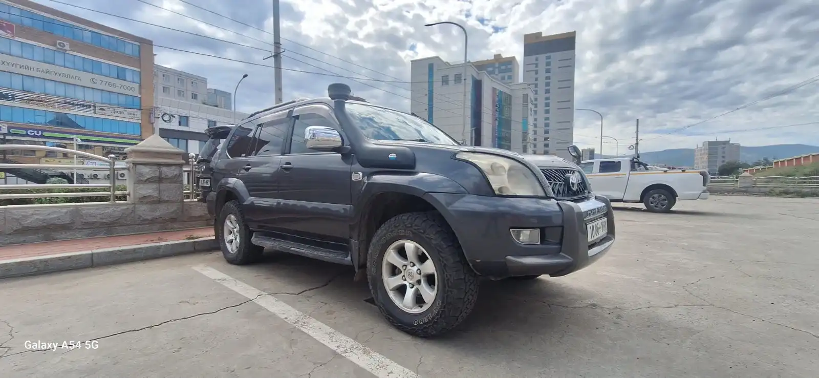 Land Cruiser Prado 120 Series Car Rental  In Mongolia
