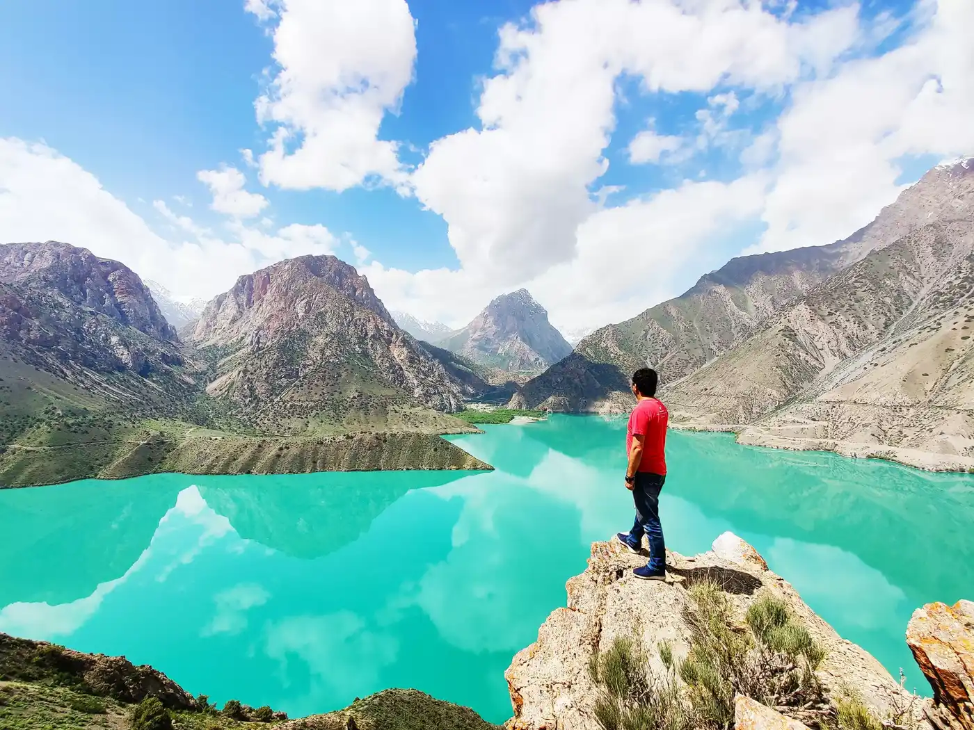 Day Trip To Iskandarkul Lake