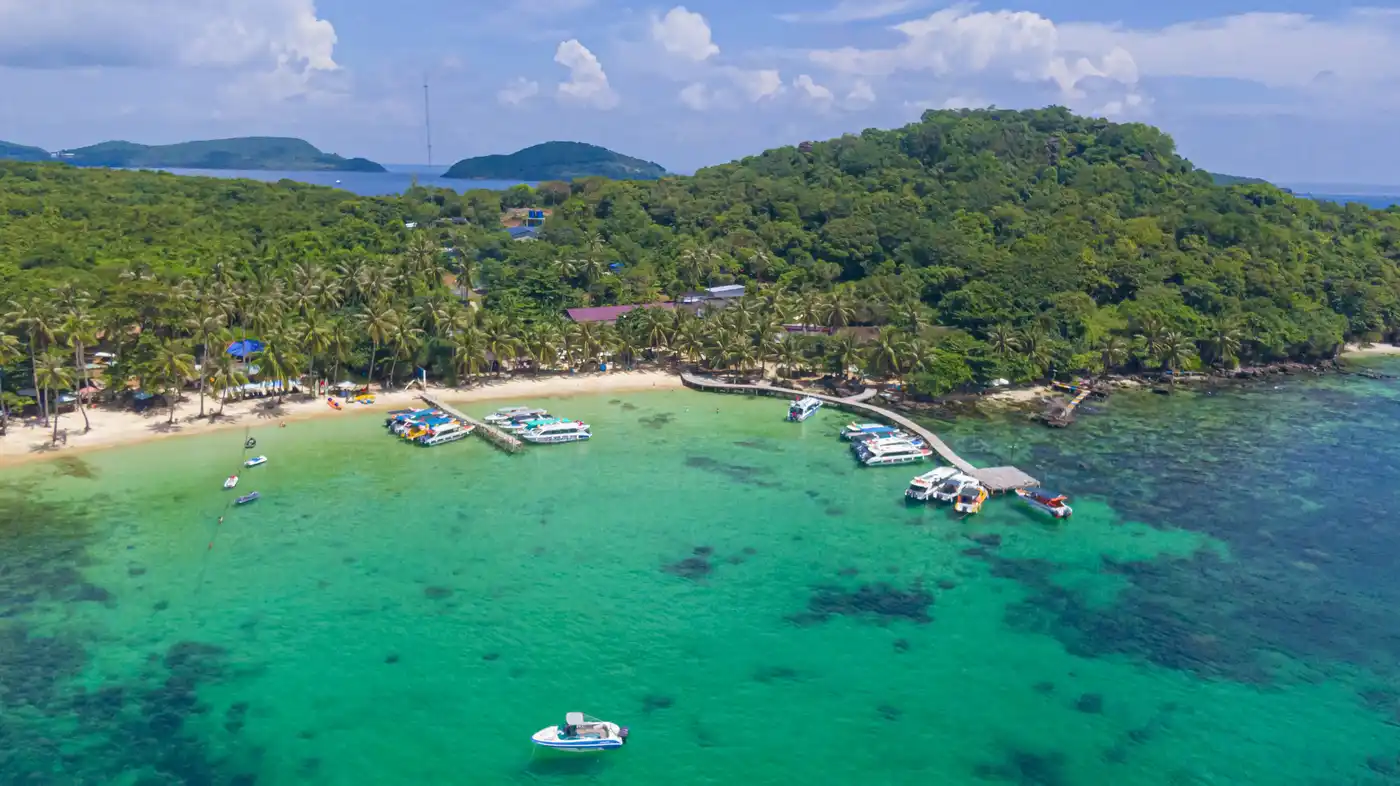 Discovery 2 Island Tour Snorkeling In Phu Quoc By Boat