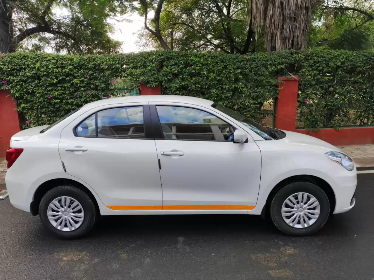 Driver With Car For Golden Triangle Tour 5 Days