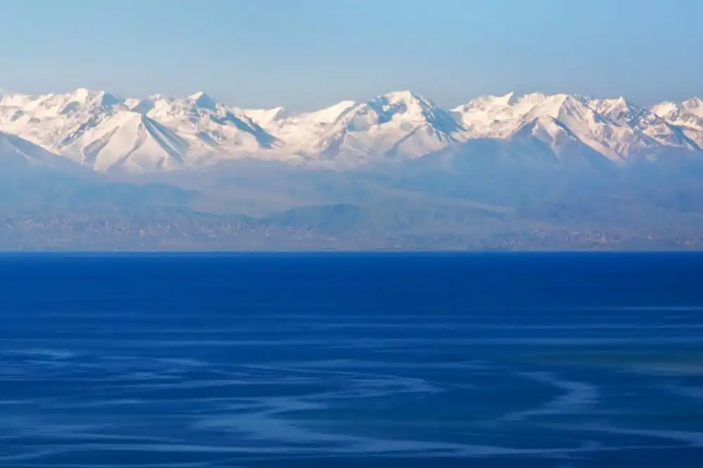 Four Days Tour Issyk Kul