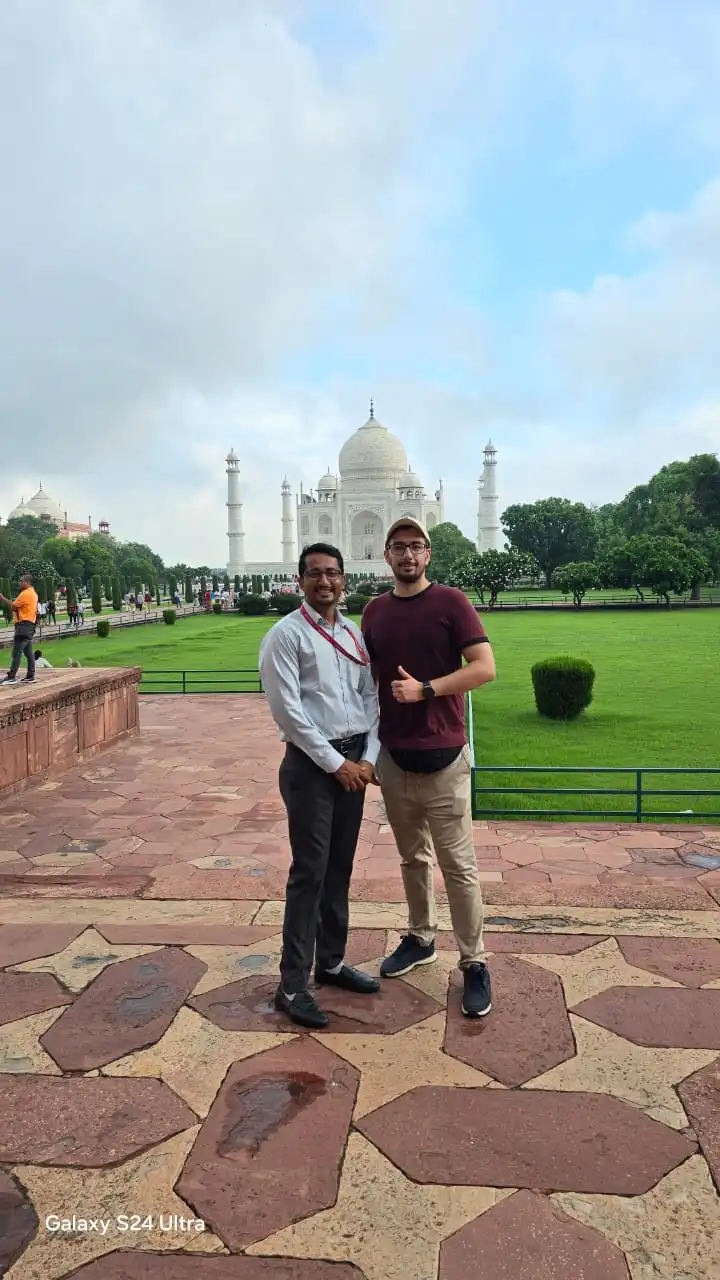 From Delhi : Same Day Taj Mahal Tour By  Ac Car