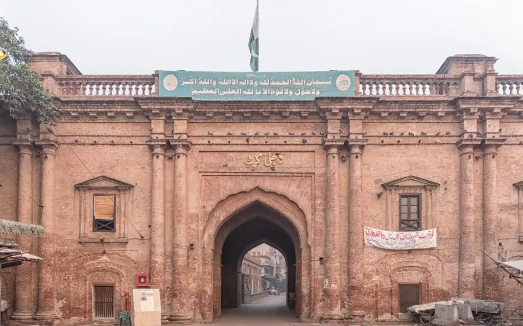 Half Day Walking Tour Of Lahore Walled City