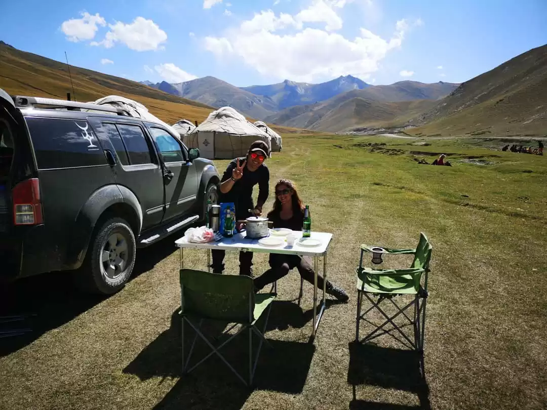 Jeep Tour In Central Asia