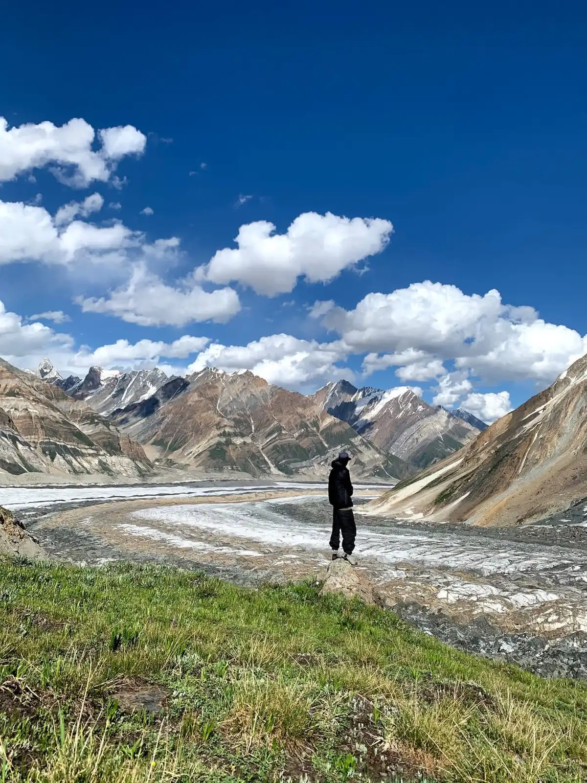 Karakorum Rent A Car Service