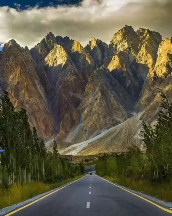 Classic Karakoram Tour - 14 Days