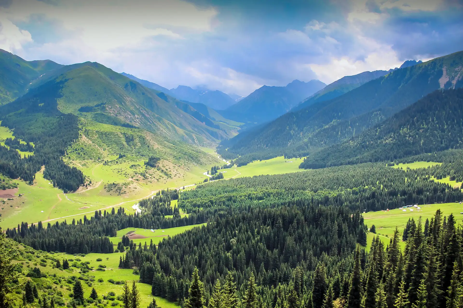 Kyrgyzstan Summer Adventure Tour