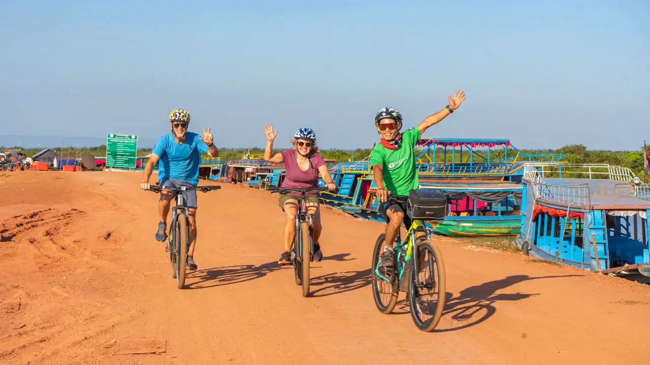 Multi Adventure: Angkor Bike Hike Kayak