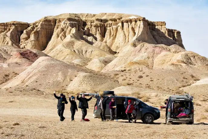 Semi Gobi - Elsen Tasarkhai Day Tour