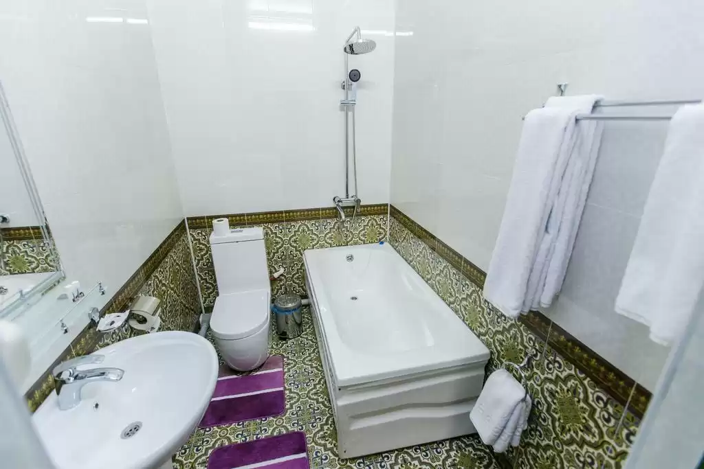 Silk Road Hotel
