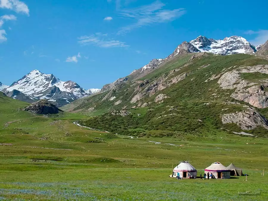 Stay In Kyrgyz Yurt In The Bottom Of Lenin Peak