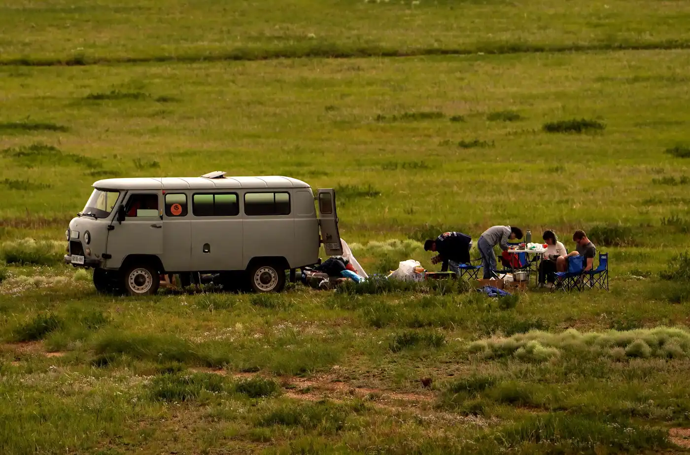 Tour Across Mongolia