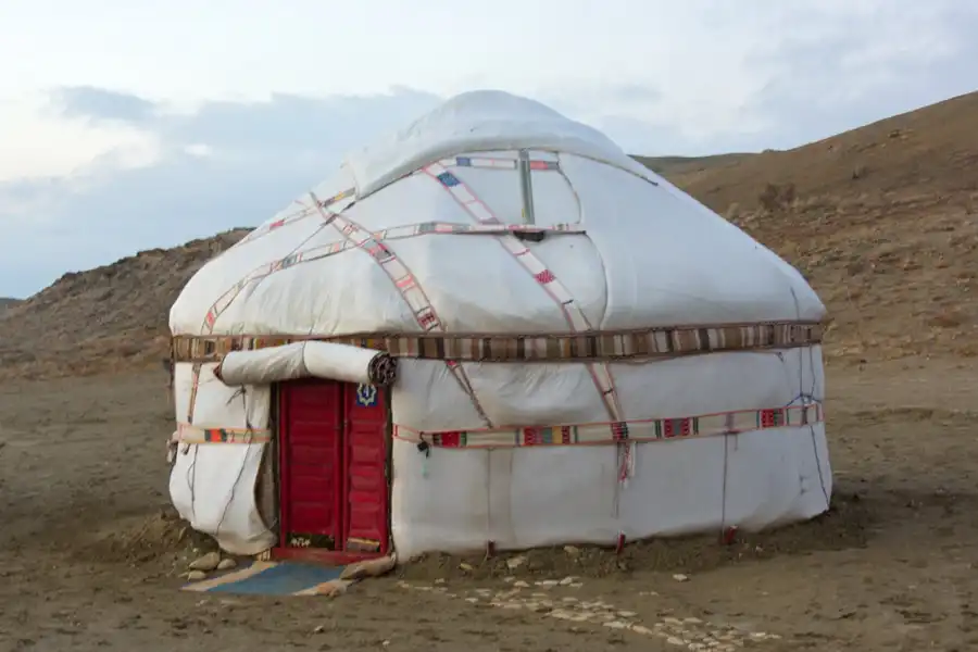 Tour To The Yurt Camp Near Lake Aydarkul
