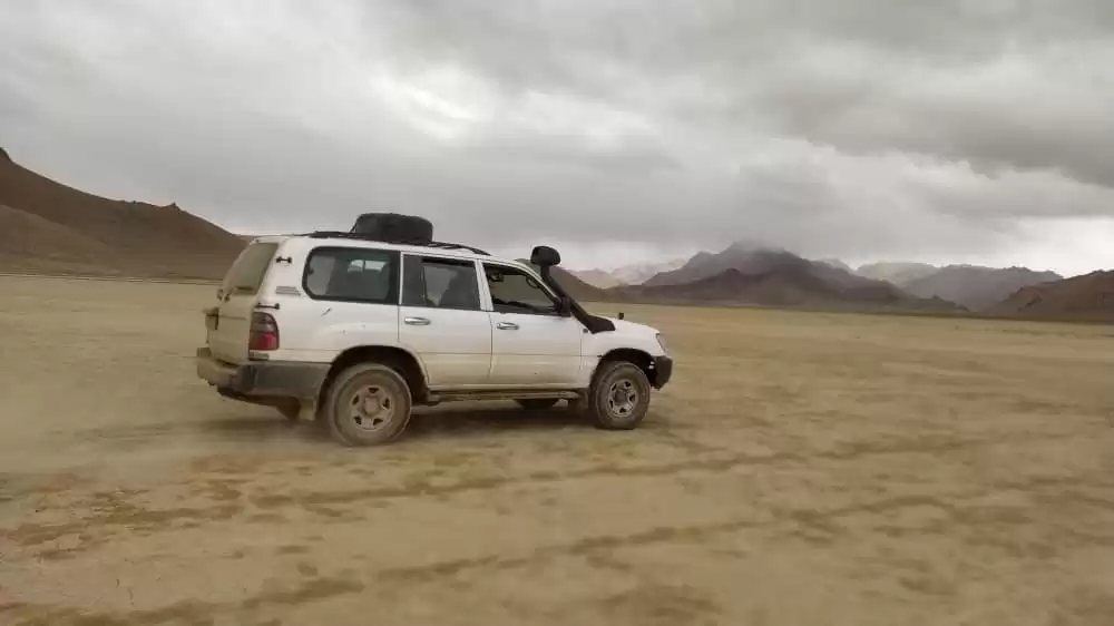 Toyota Land Cruiser For Renting Without Driver