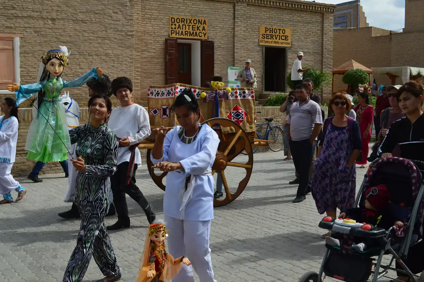 Uzbekistan - Unique Blossom Of Culture And History
