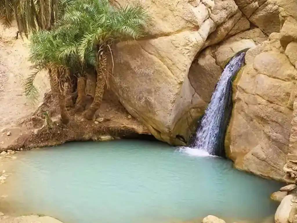 From Djerba: Oases & Star Wars 2-day Excursion To Tozeur, Ong Jemal & Mos Espa