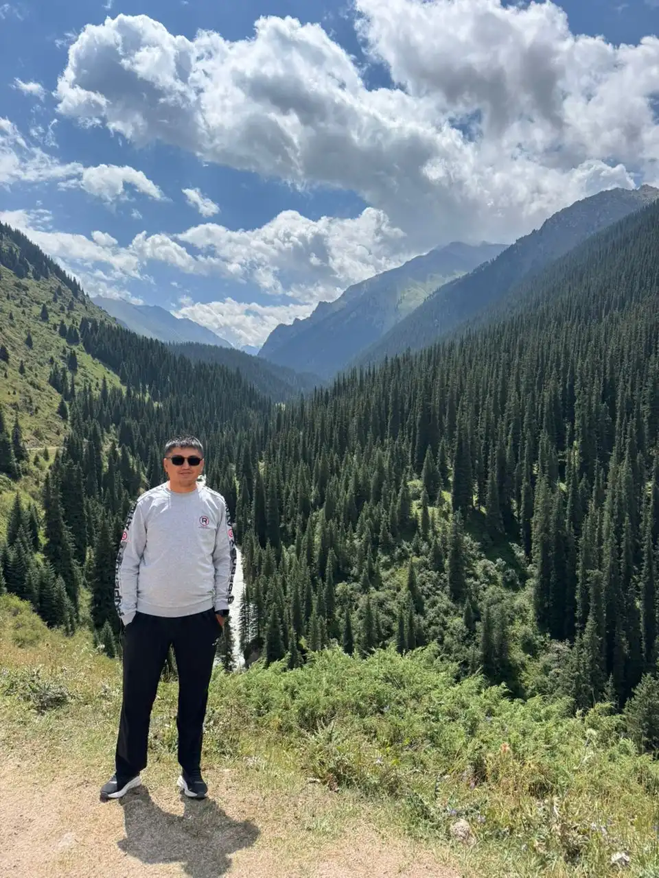 Kyrgyzstan 4x4 Adventure Tour