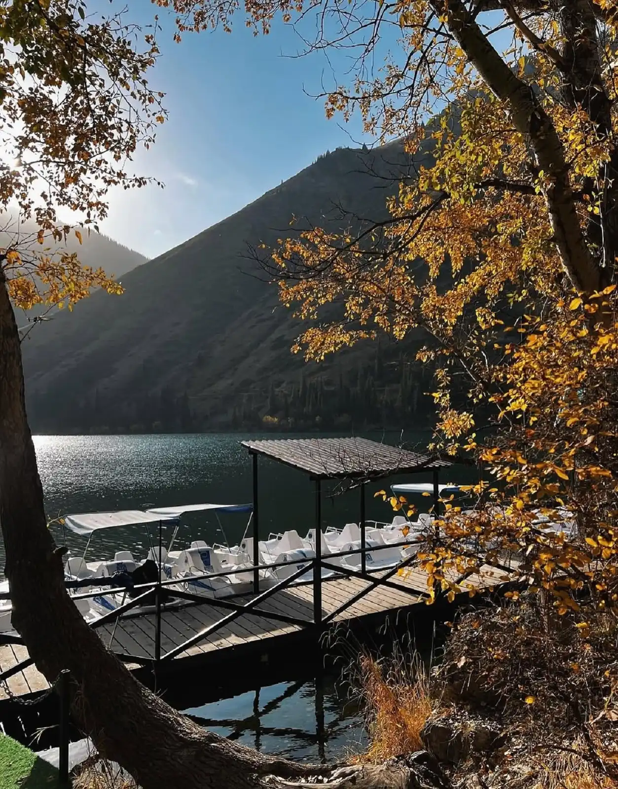 Ultimate 1-day Almaty Nature Tour: Canyons + Lakes